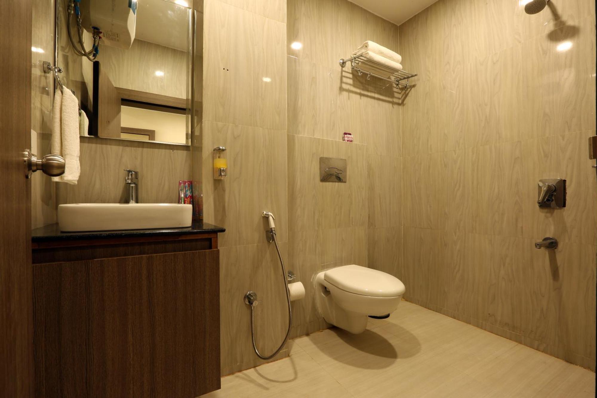 Hotel Aerostay Residency Igi Airport Delhi New Delhi Exterior photo