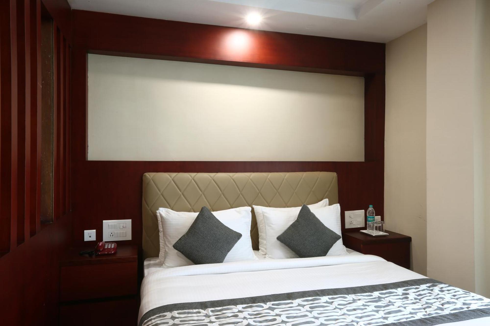 Hotel Aerostay Residency Igi Airport Delhi New Delhi Exterior photo