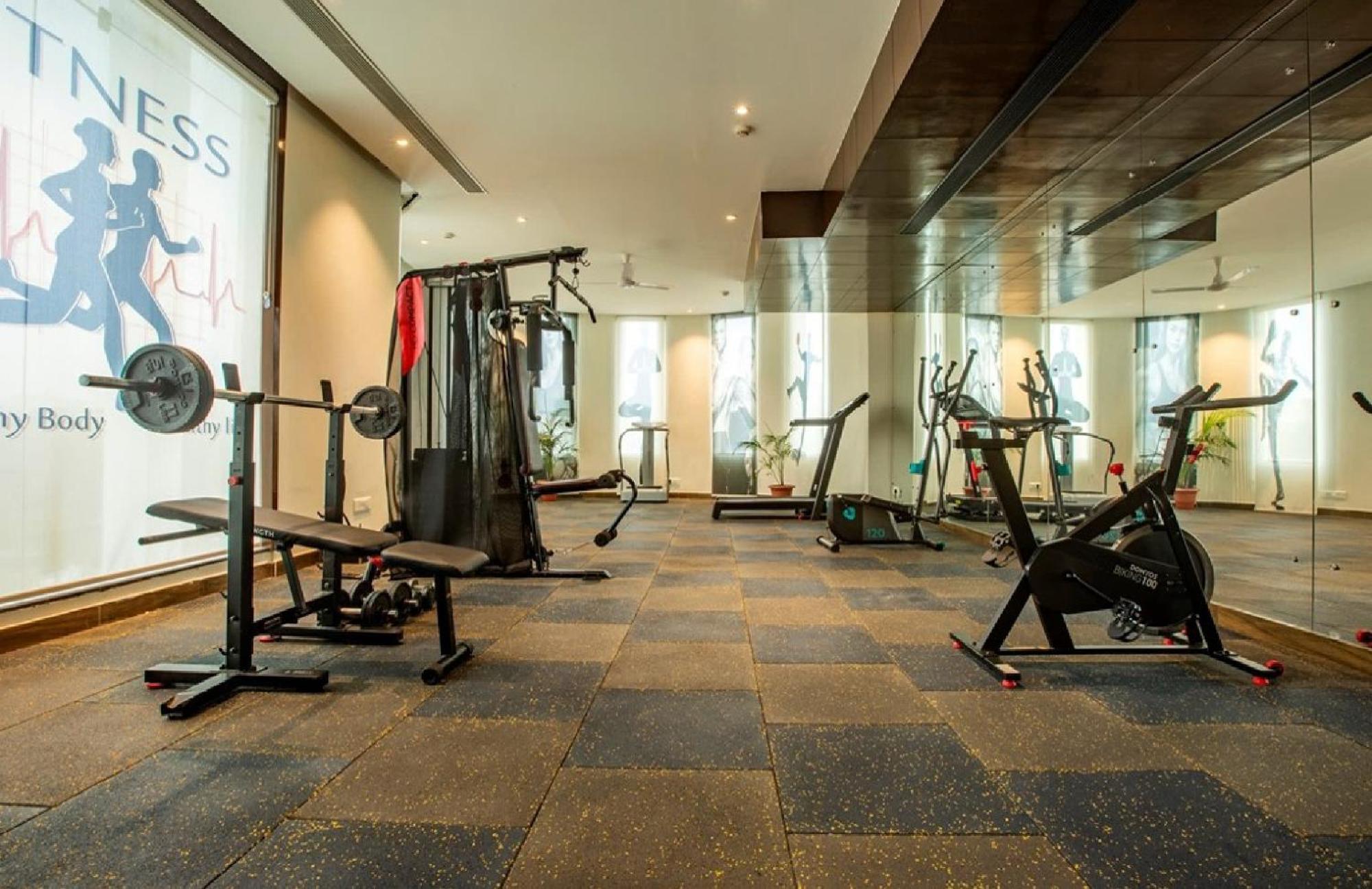 Hotel Aerostay Residency Igi Airport Delhi New Delhi Exterior photo