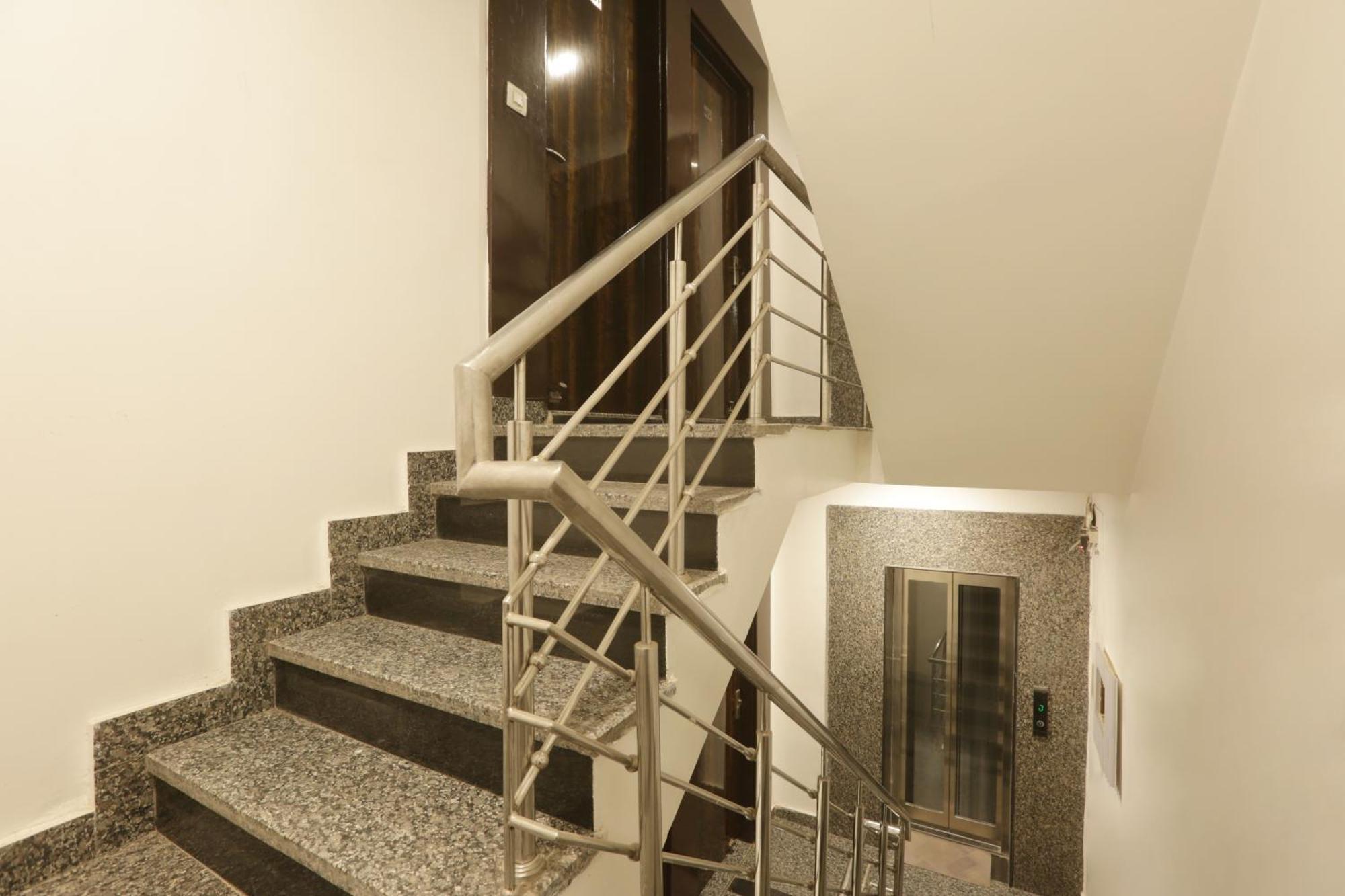 Hotel Aerostay Residency Igi Airport Delhi New Delhi Exterior photo